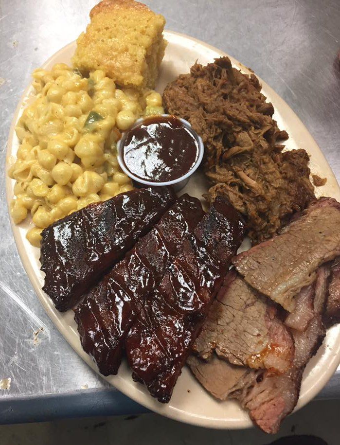 Baby back ribs with steak and mac and cheese