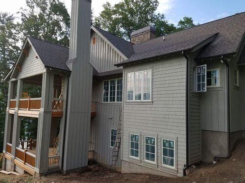 New mountain lake home