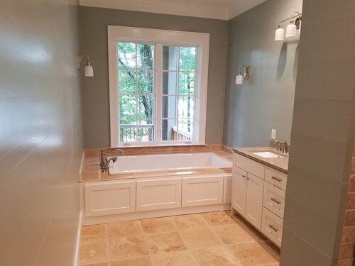 New mountain lake home