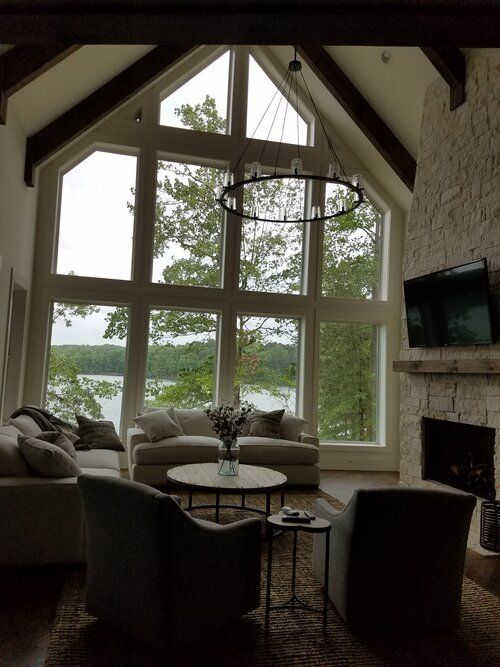 New home on Lake Keowee