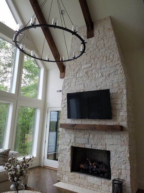 New home on Lake Keowee