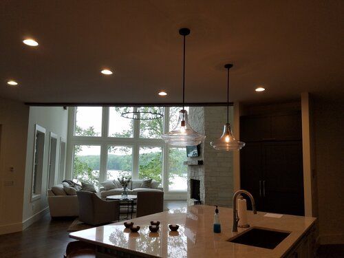 New home on Lake Keowee