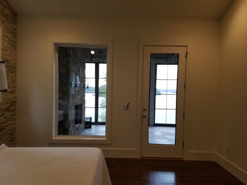 New home on Lake Keowee