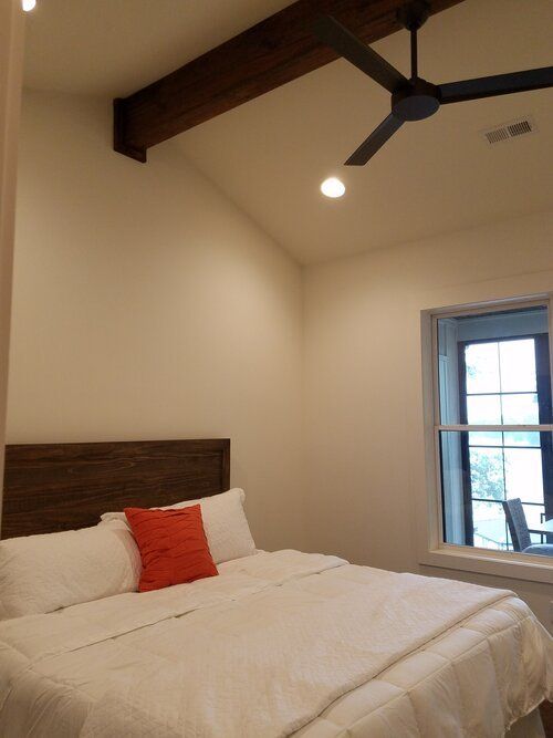 New home on Lake Keowee