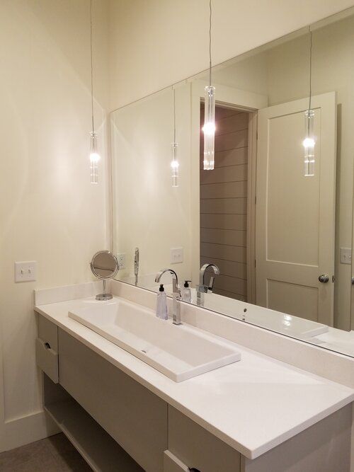 New home on Lake Keowee