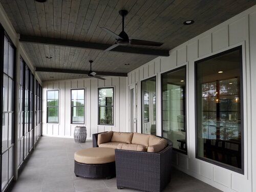 New home on Lake Keowee