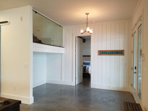 New home on Lake Keowee