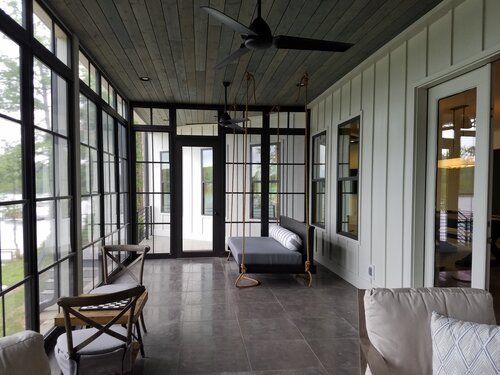 New home on Lake Keowee