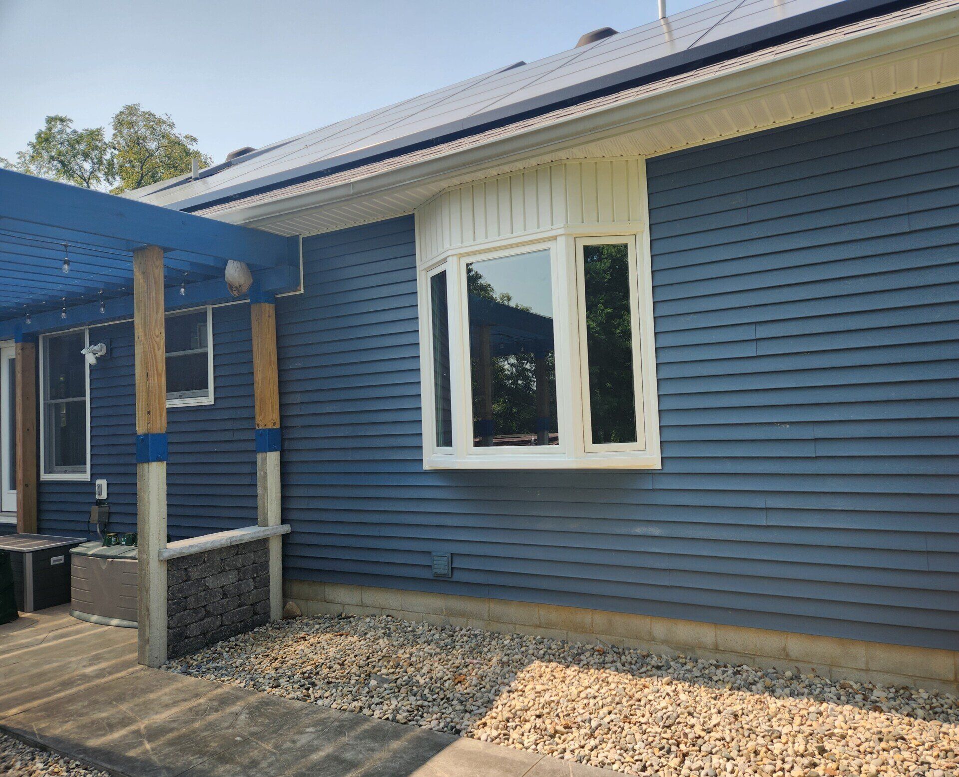 Eichenberger Bay Window