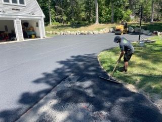 Asphalt paving service