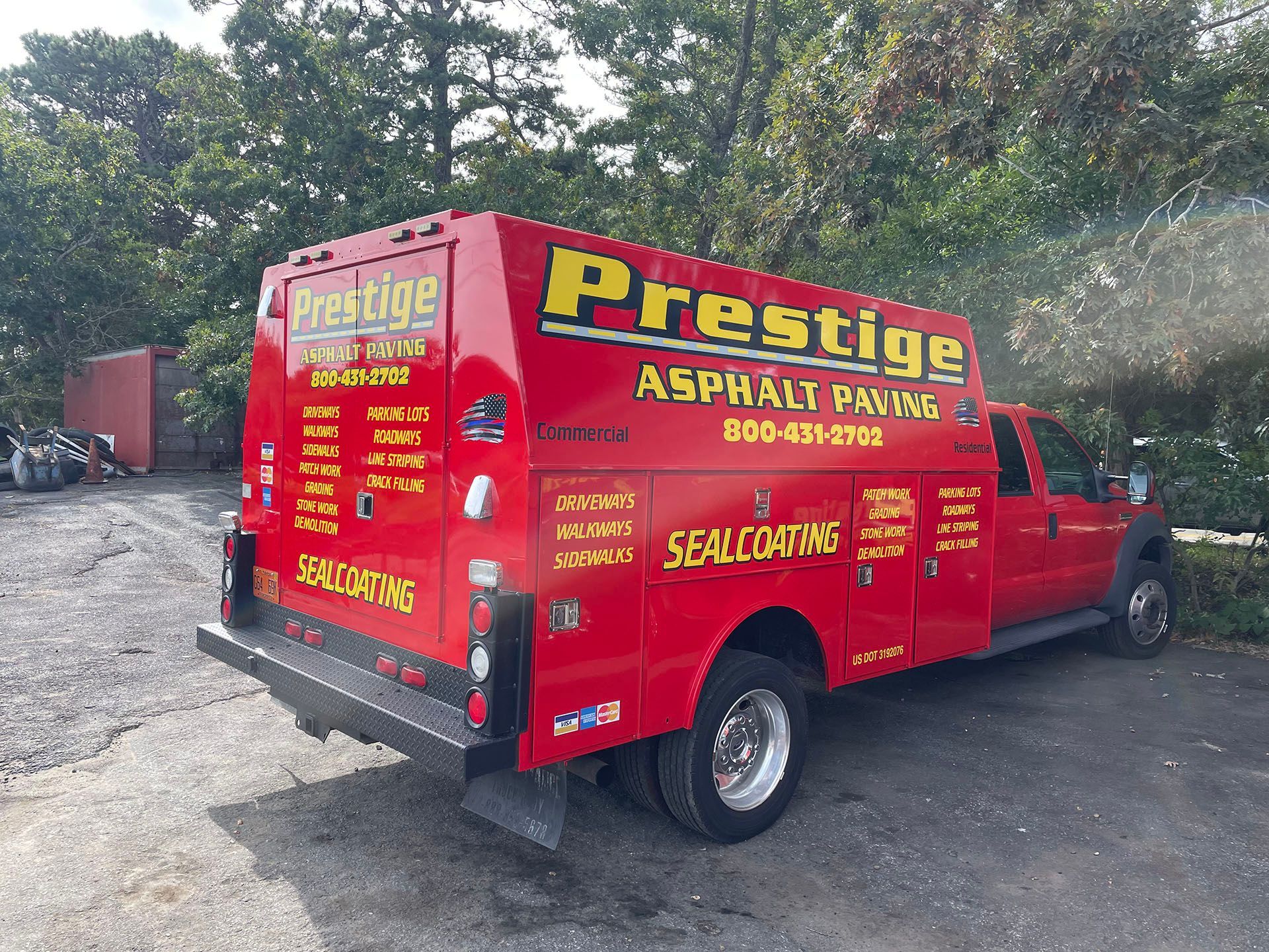 Asphalt paving service