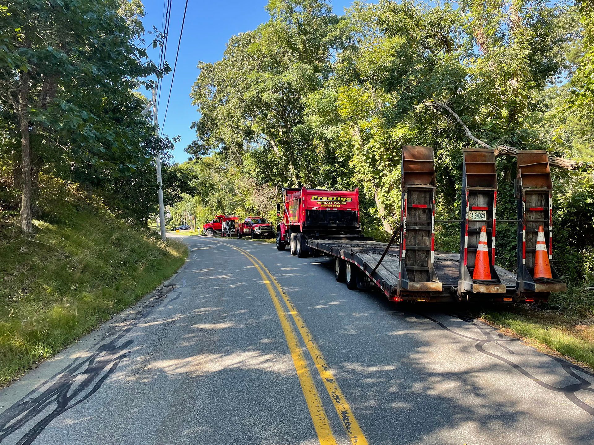 Asphalt paving service