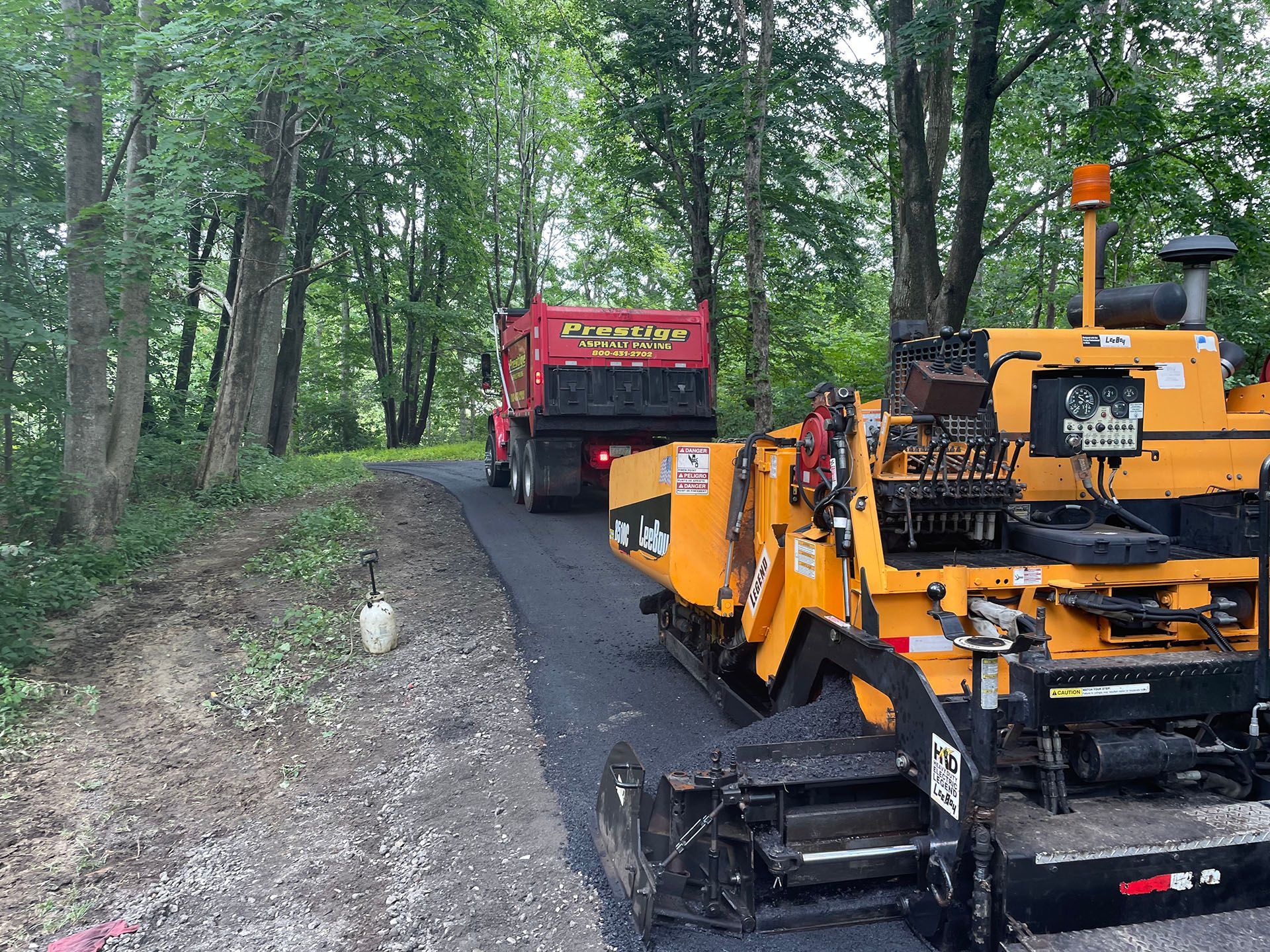 Asphalt paving service