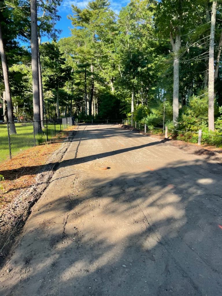 Asphalt paving service