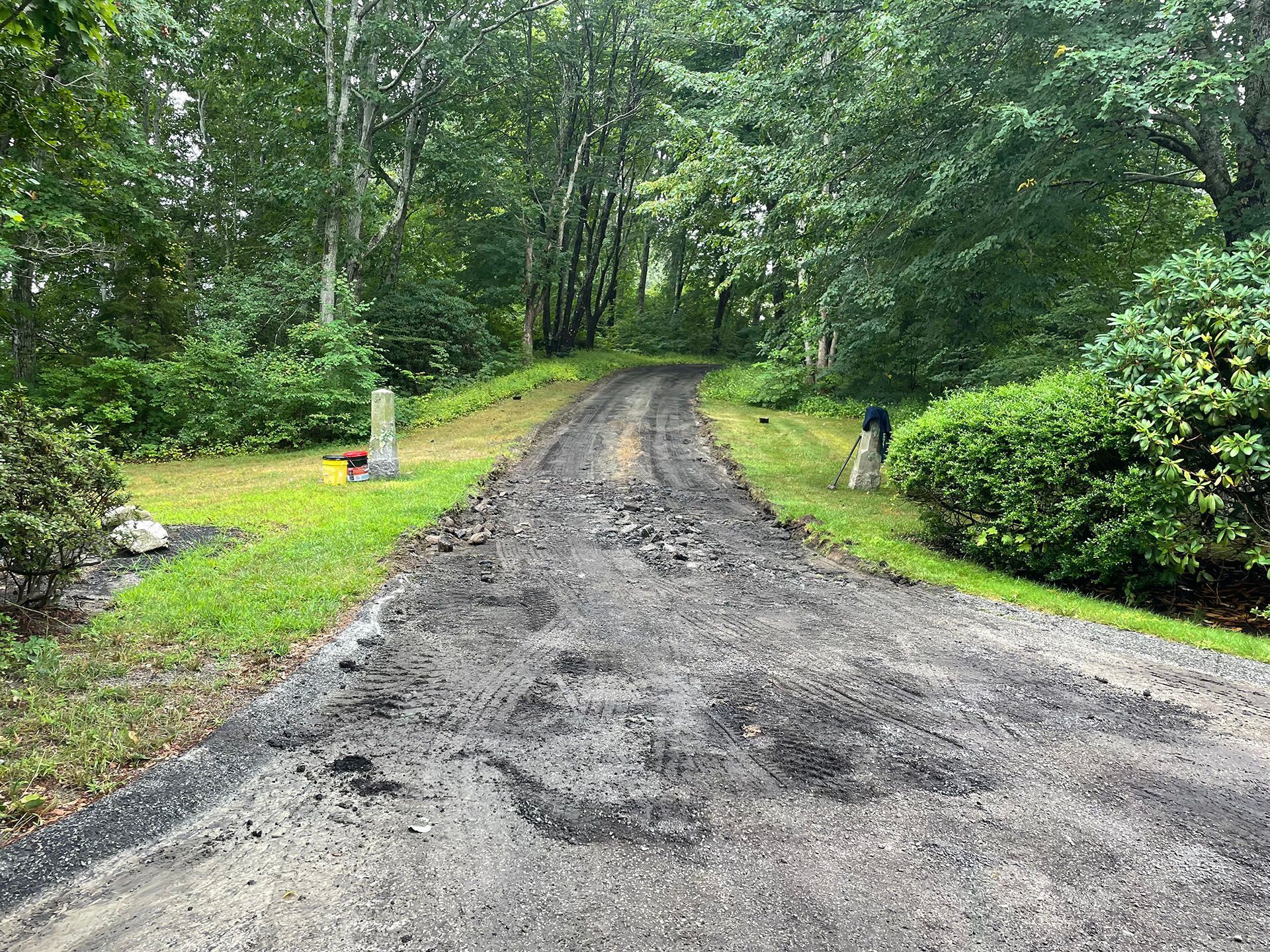 Asphalt paving service