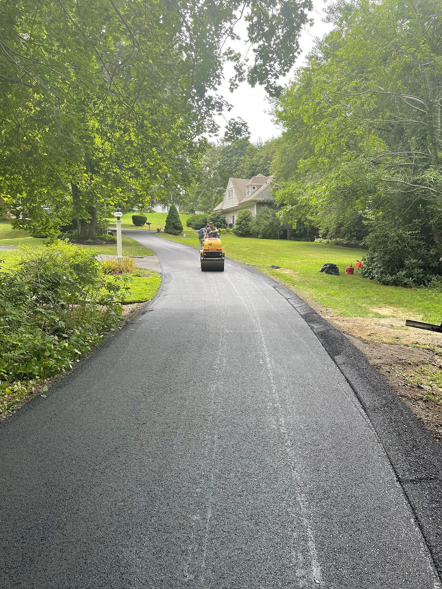 Asphalt paving service