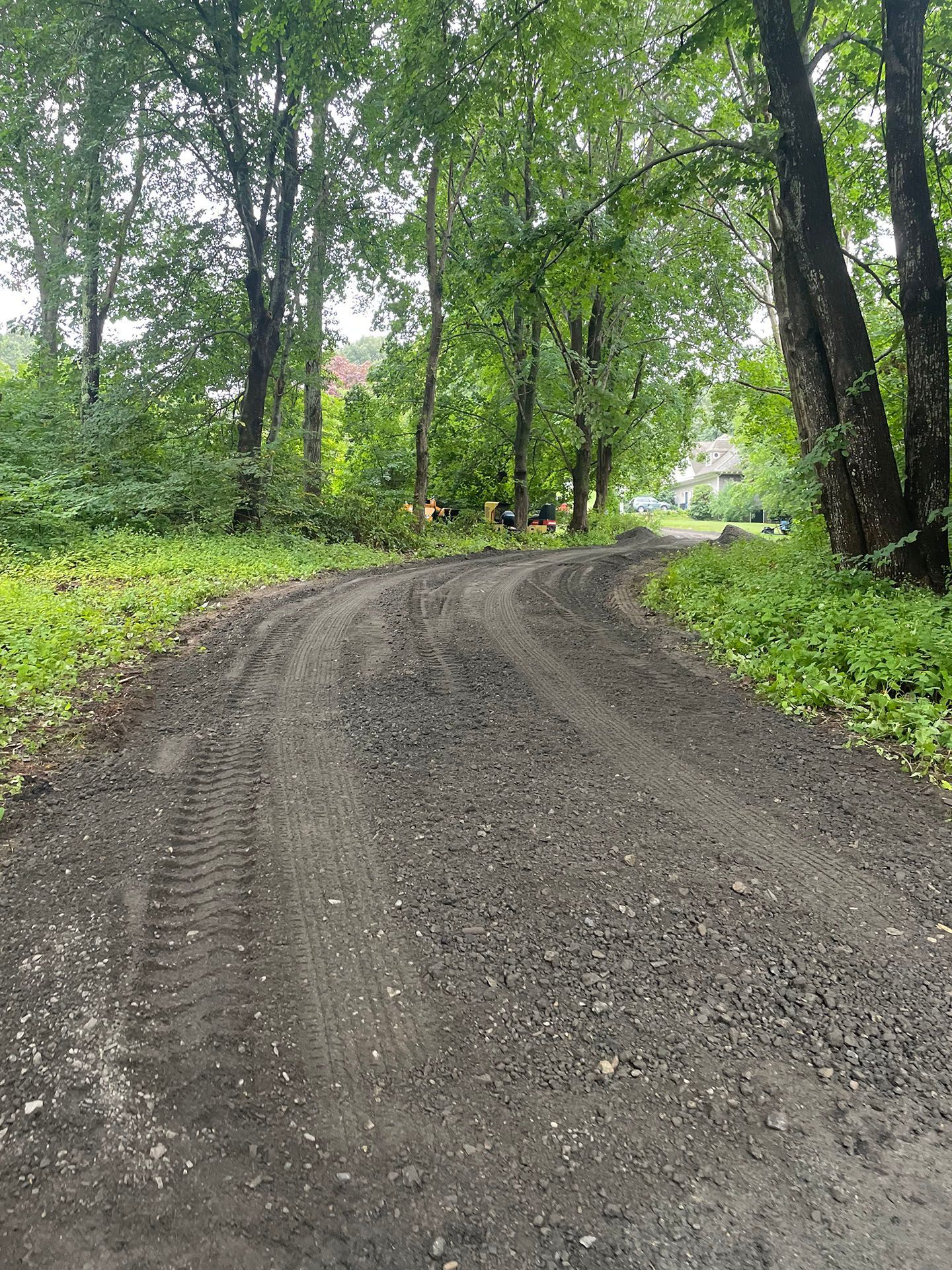 Asphalt paving service