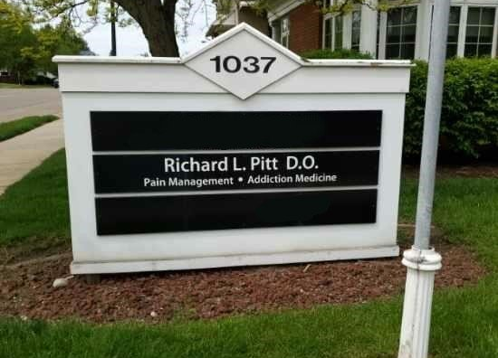 Richard L. Pitt, DO Akron, Ohio