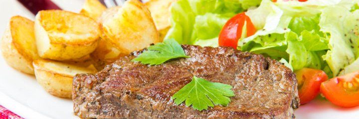 Sirloin steak salad