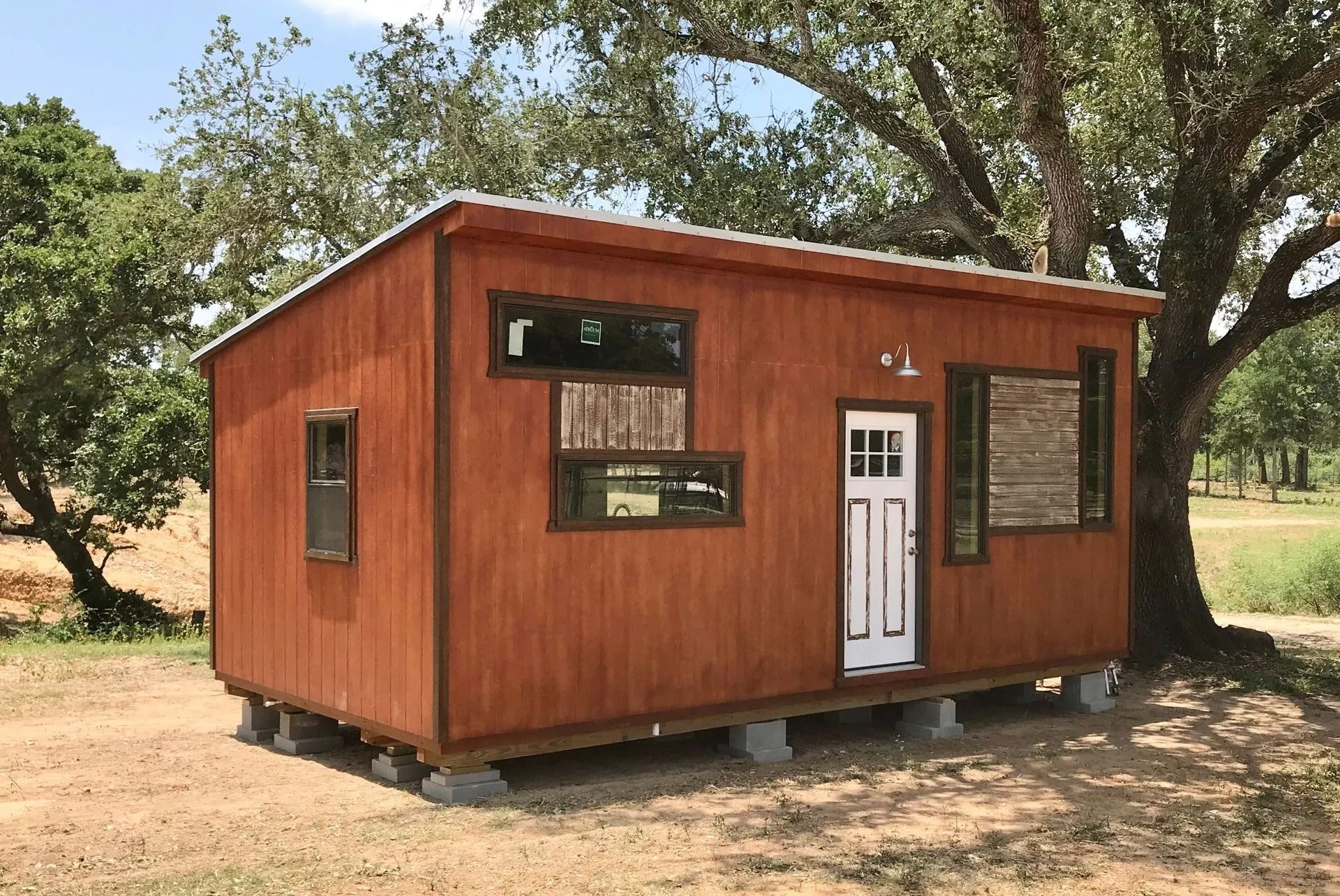 Sturdi-Bilt Buildings