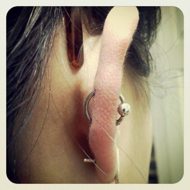 Piercing ear