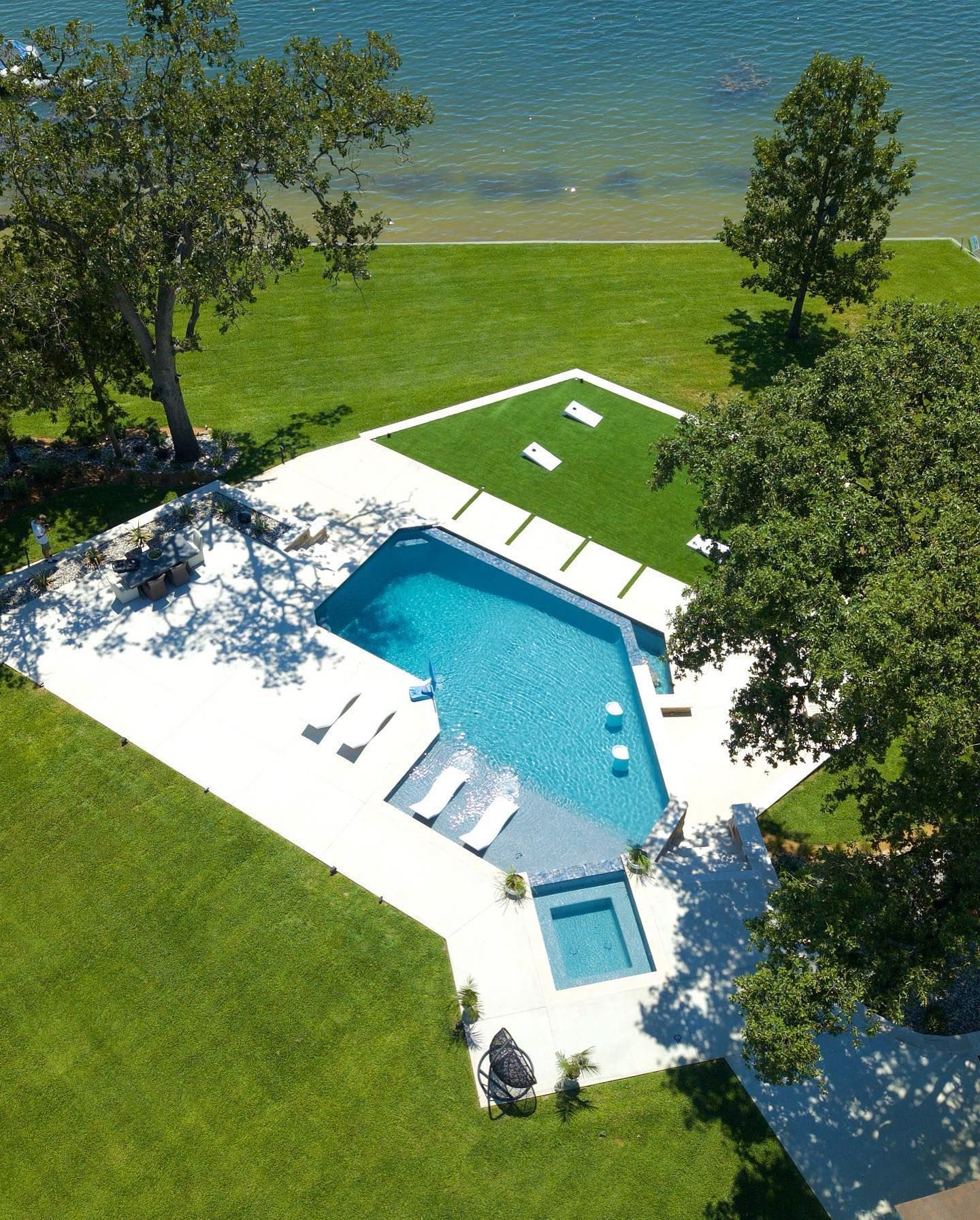 New pool construction