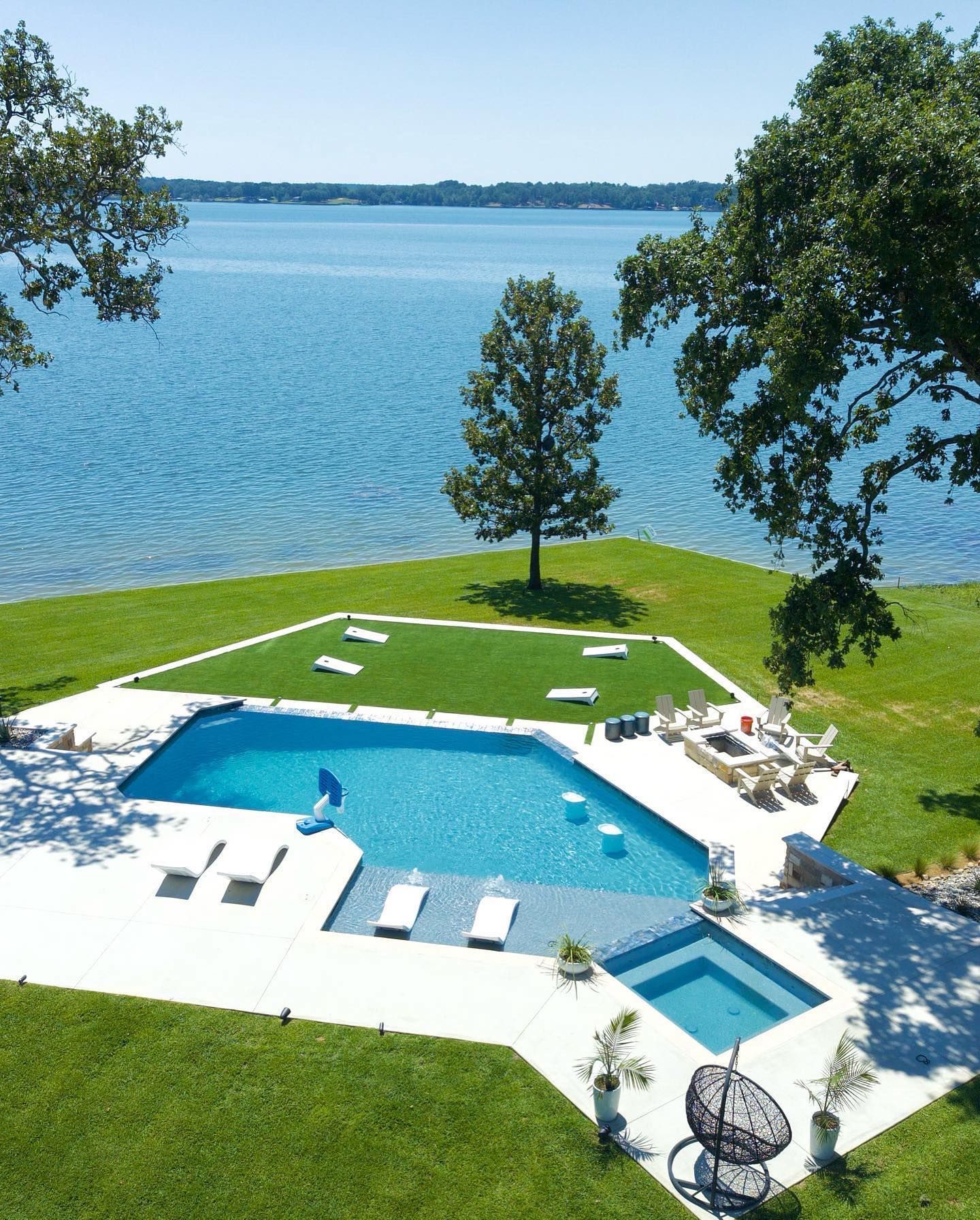 New pool construction