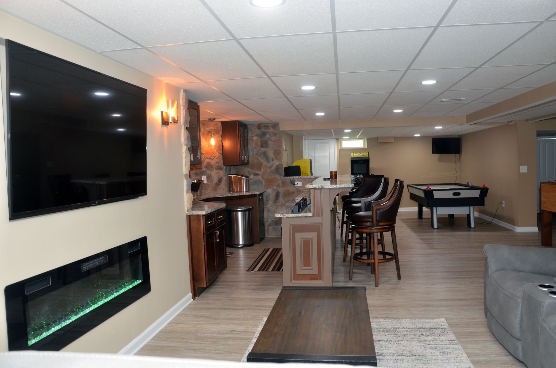 Living room renovation services