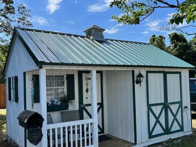 Garage & Shed- Hunter green – Laurel, DE