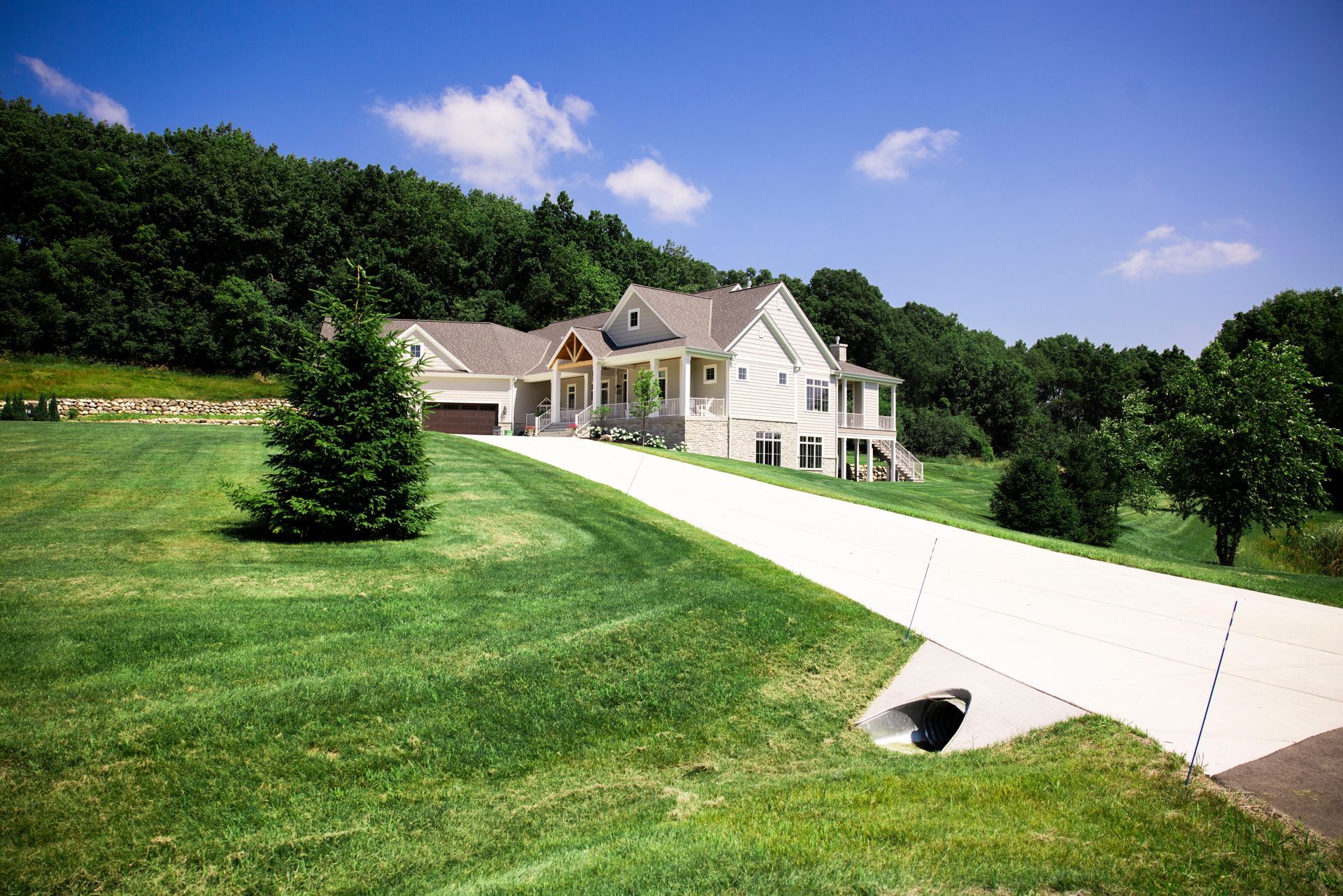 home-after-01-ethans-lawn-and-outdoor-luxury