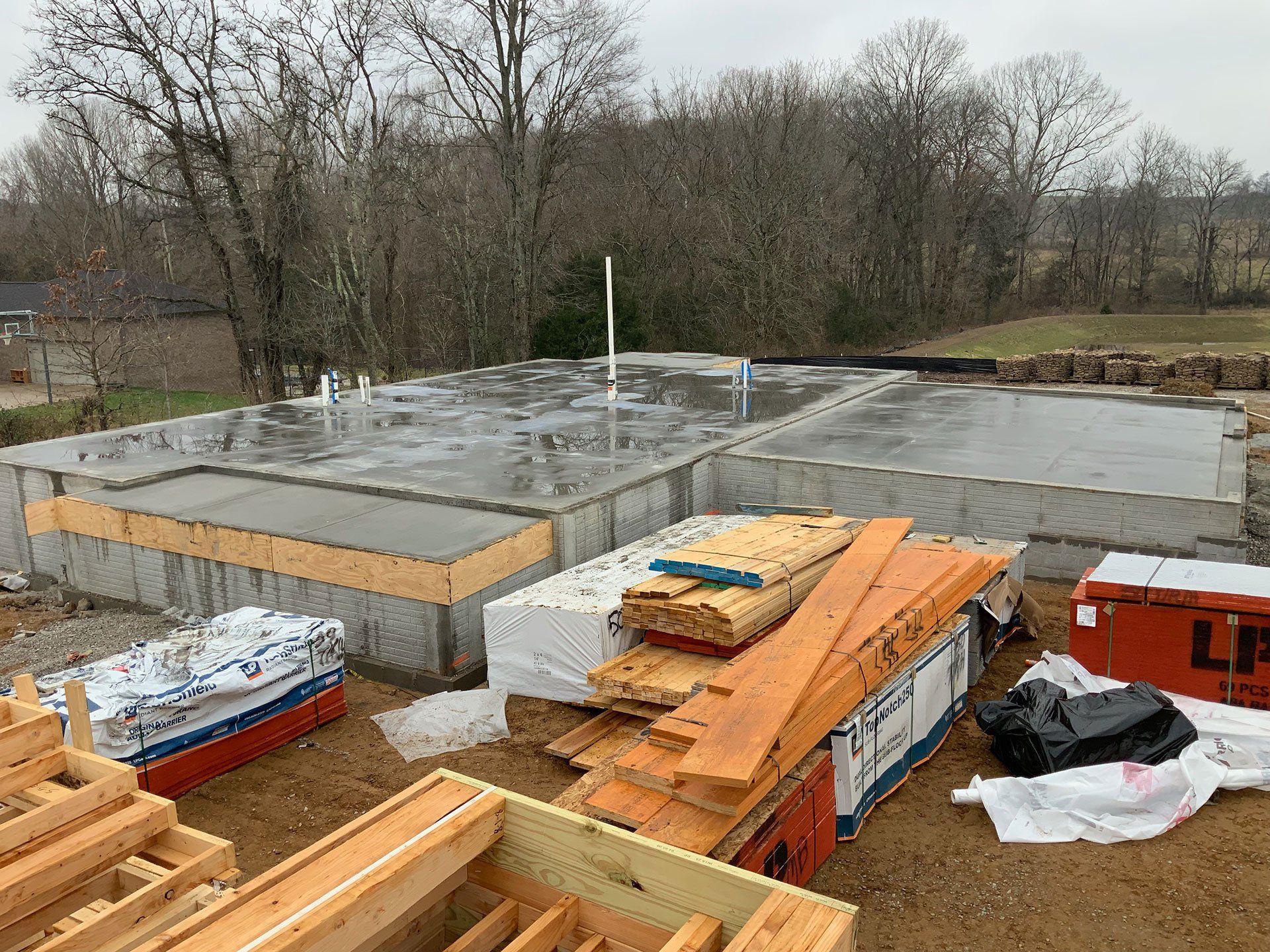 Construction of poured concrete walls