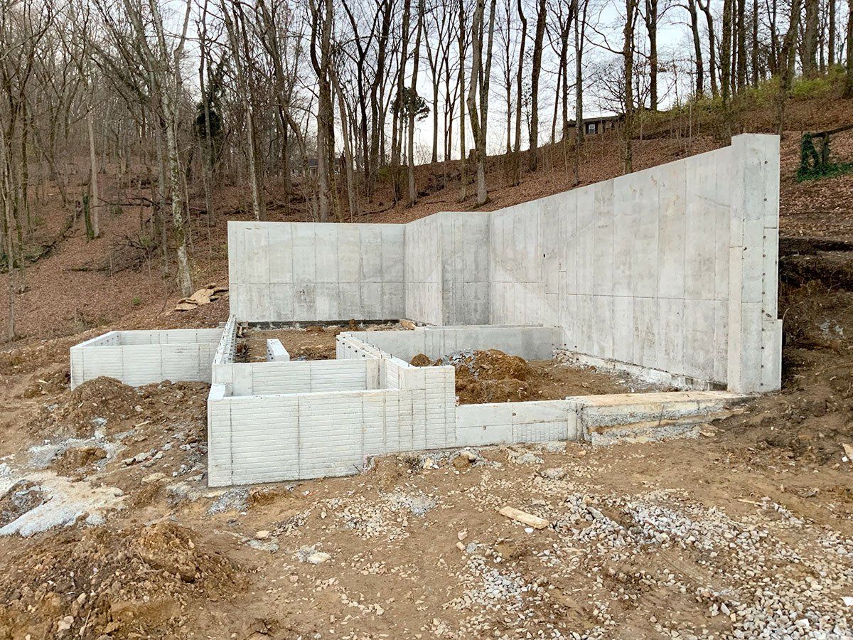 Strong poured concrete walls