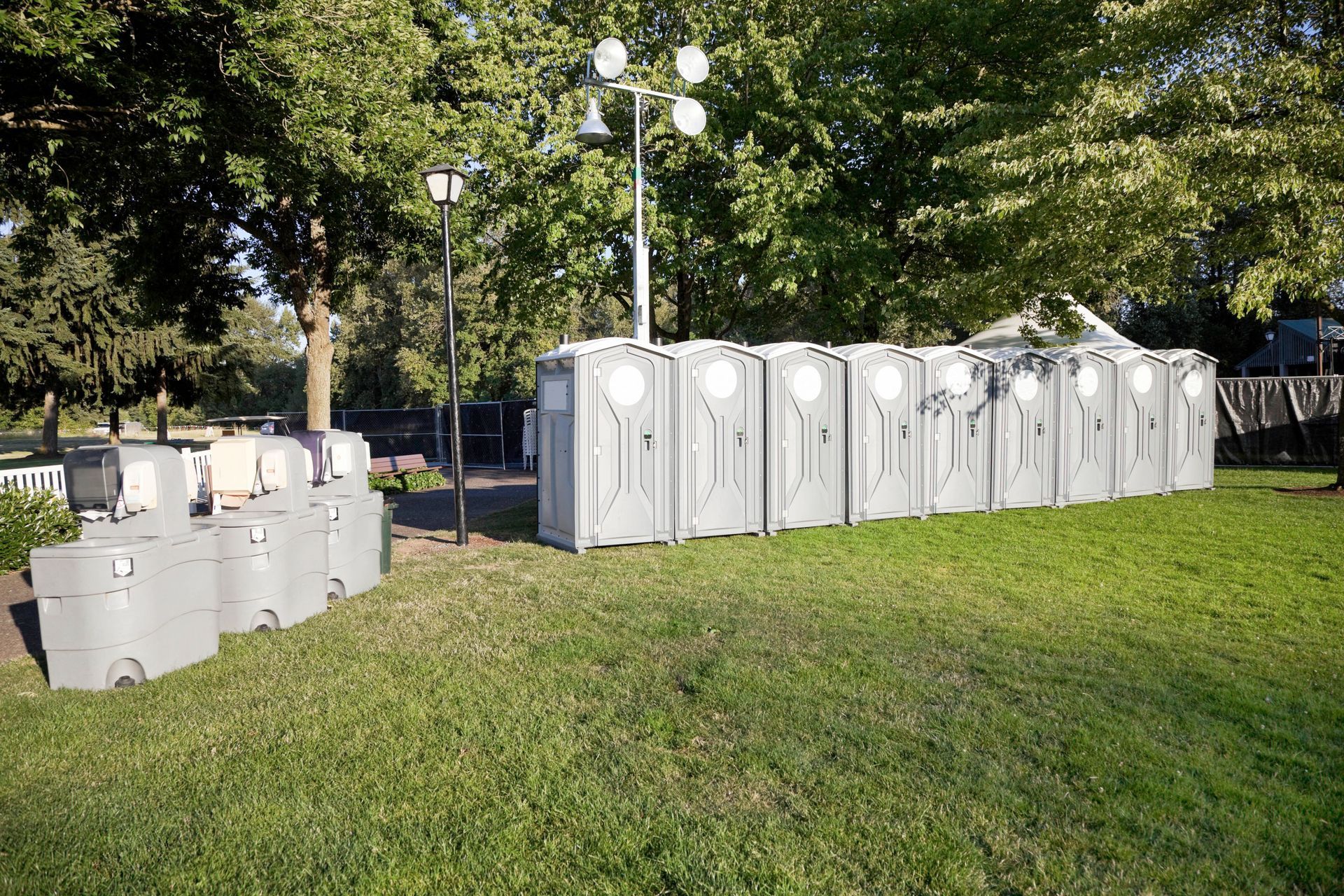 portable toilet rental