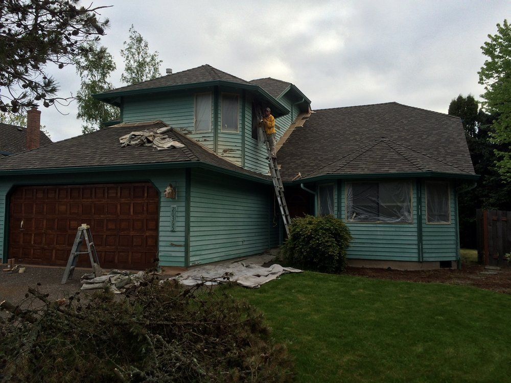 Before and After - Exterior Painting in Beaverton, OR