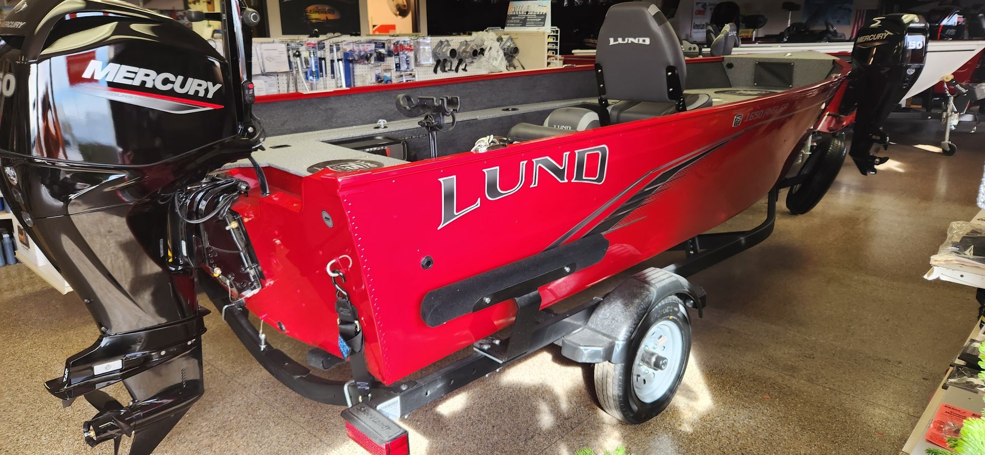 Lund Boats | Boat Dealerships | Davenport, IA