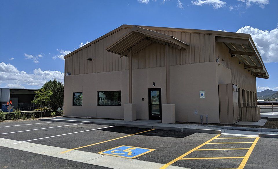 Commercial paint service
