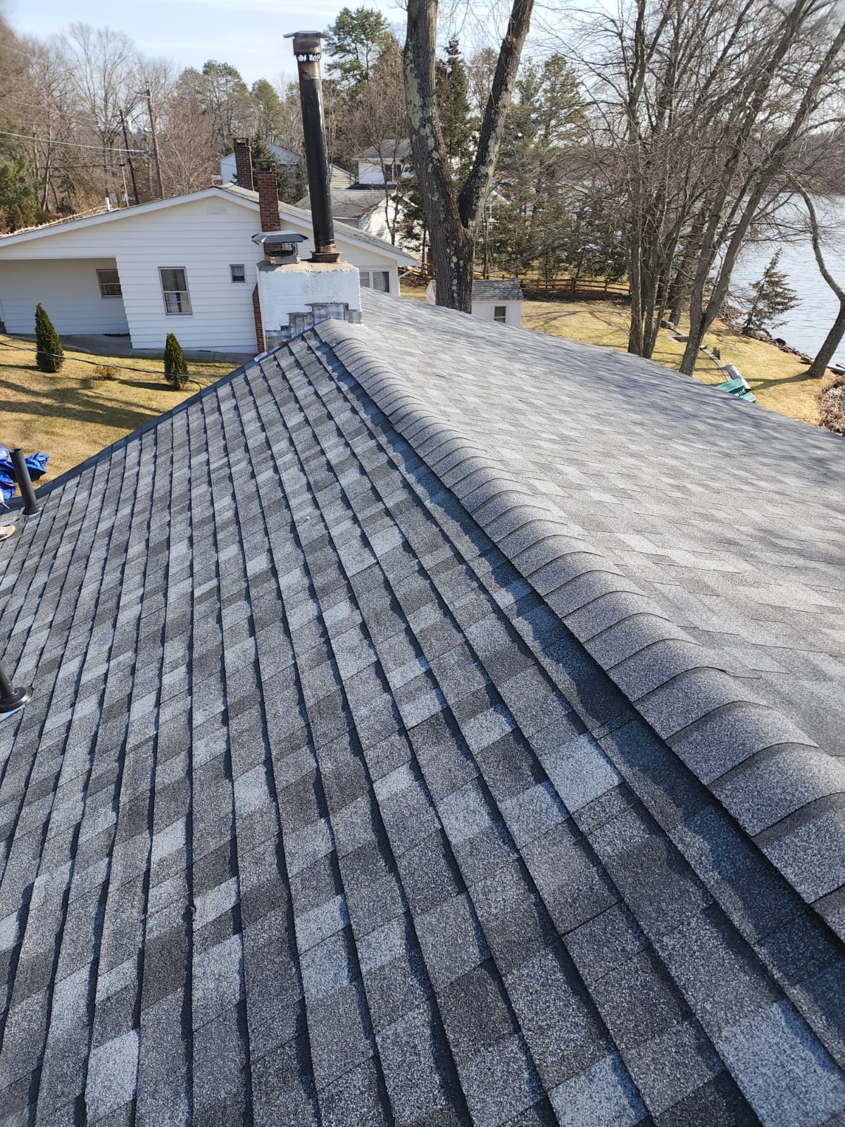 New shingles roof