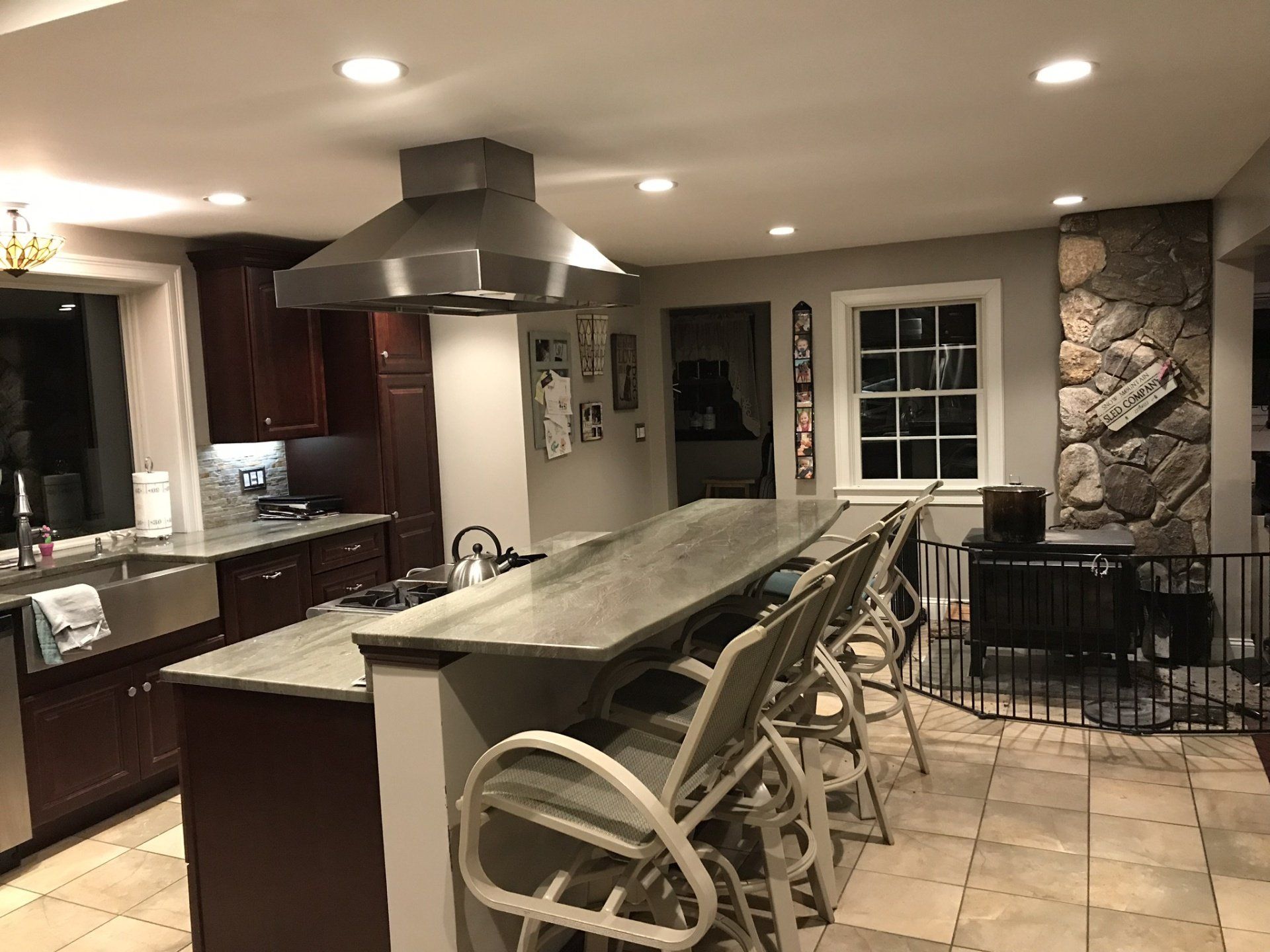 kitchen remodeling