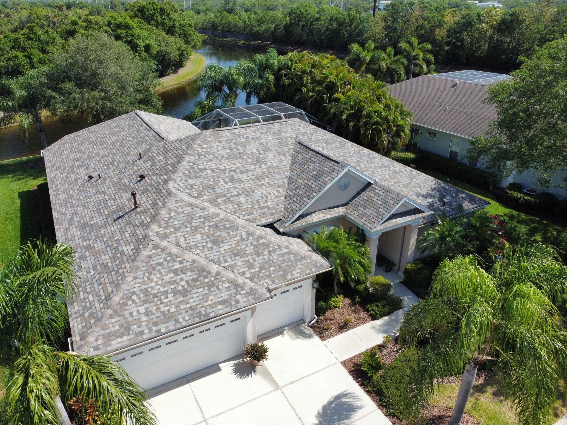 8211 Planters Knoll Terr Bradenton SRR Manuf Owens Corning Color