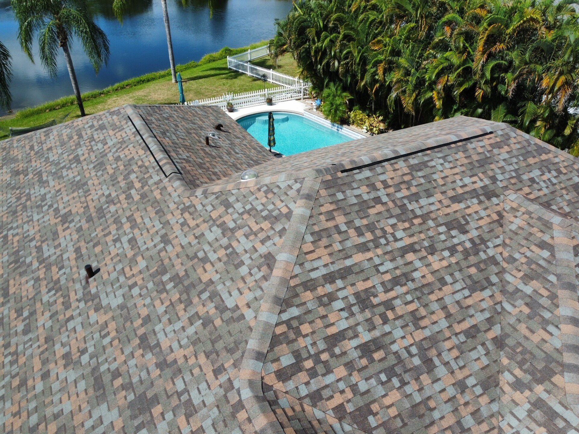 Sarasota Shingle Owens Corning Aged Copper