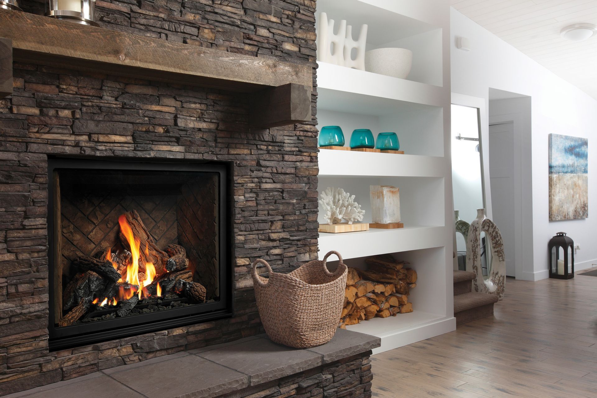 Marquis Gas Fireplace