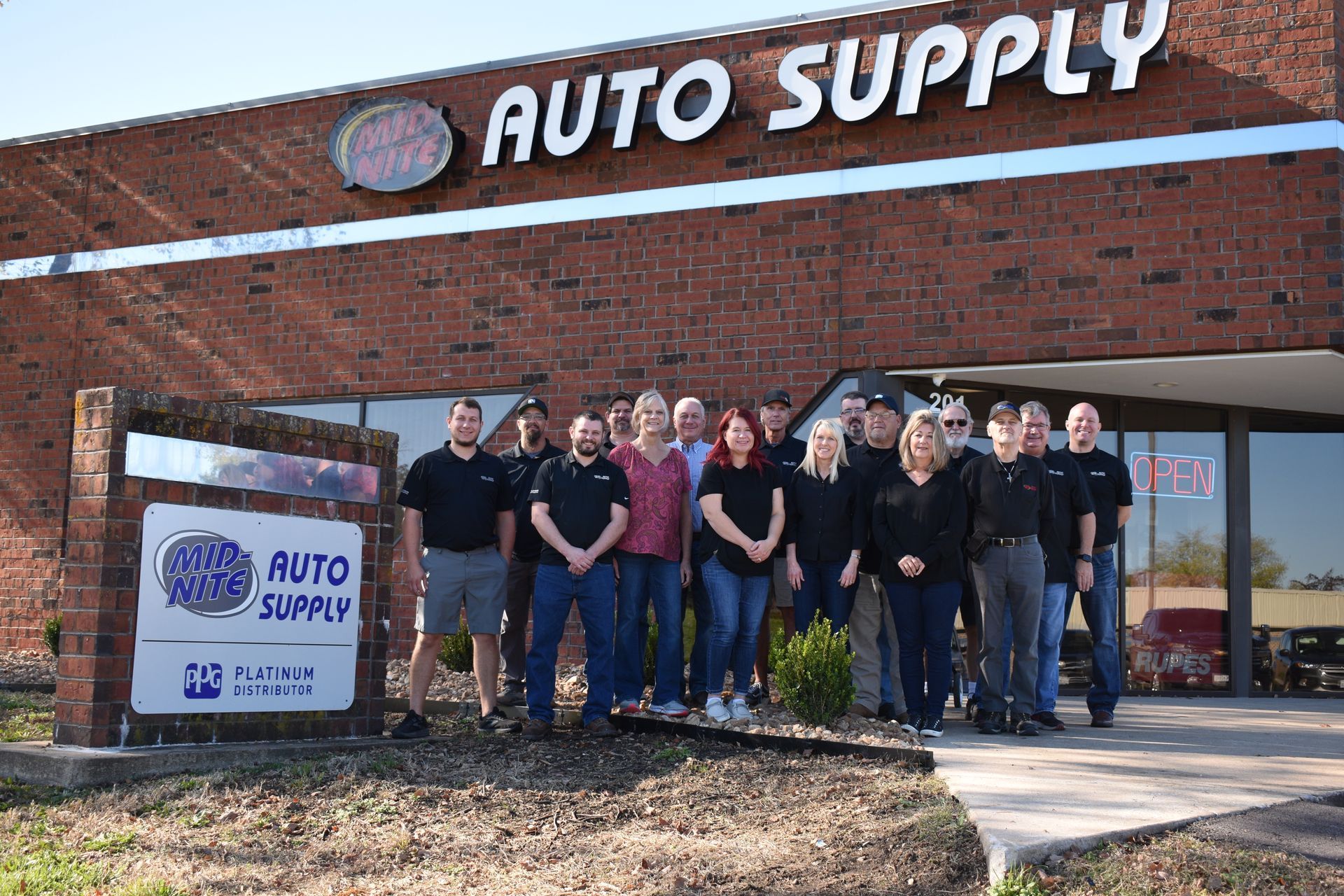 Auto supply shop