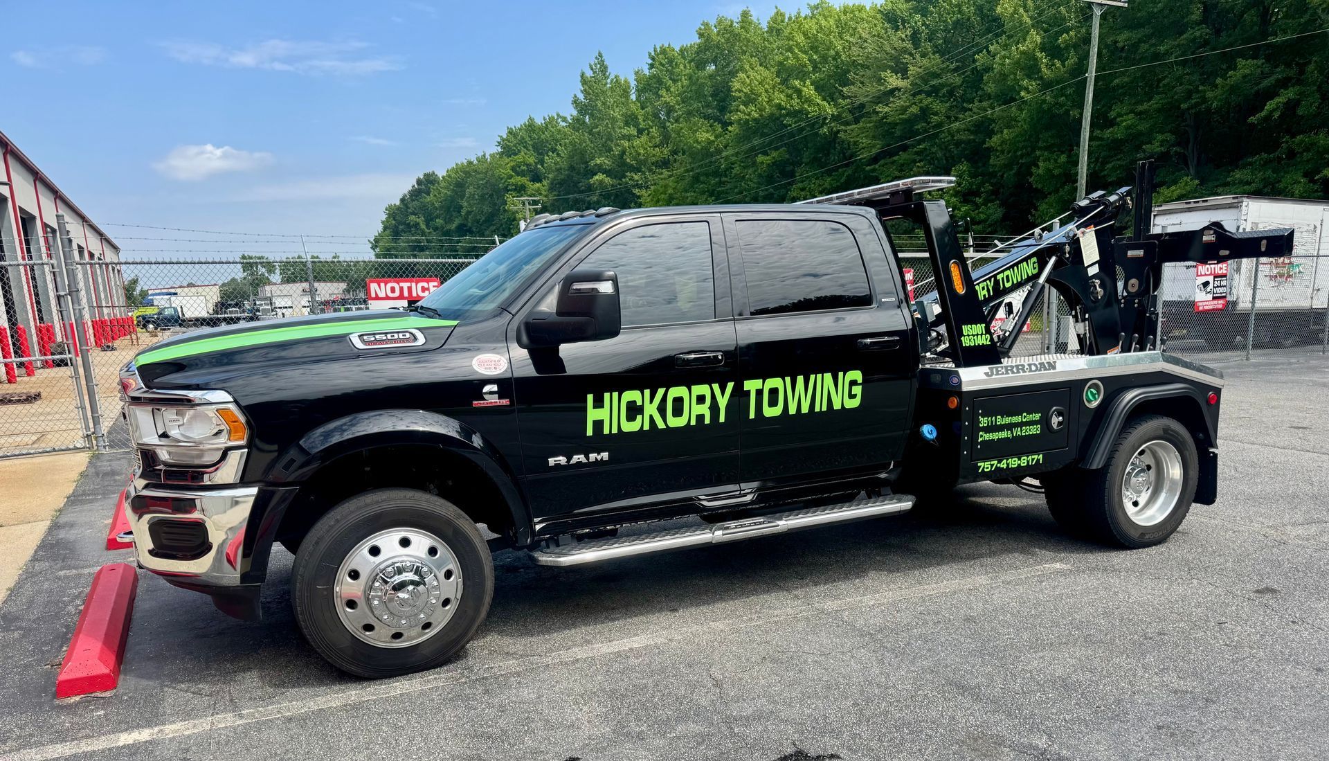 Hickory Towing
