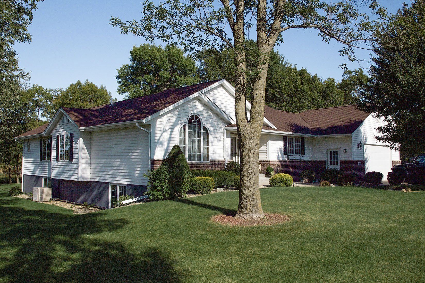 1040 East Main St