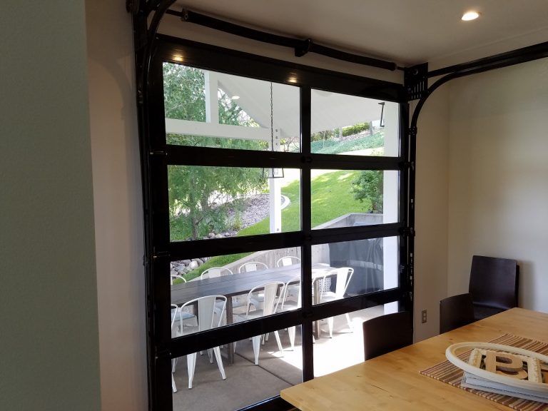 Garage Door Contractors in Missoula, MT