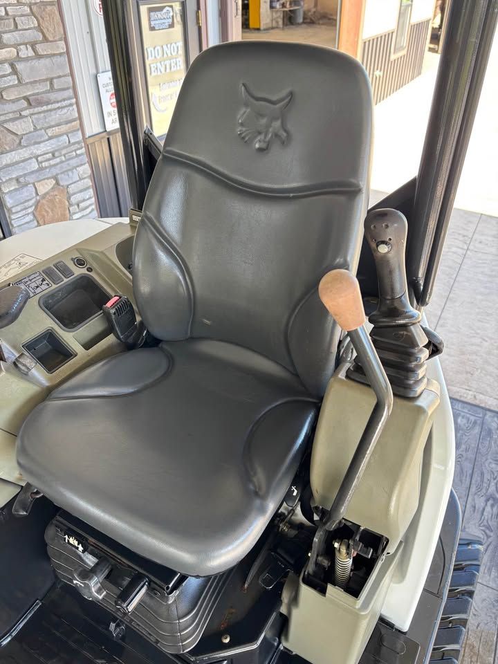 2017 angle blade bobcat e35 excavator