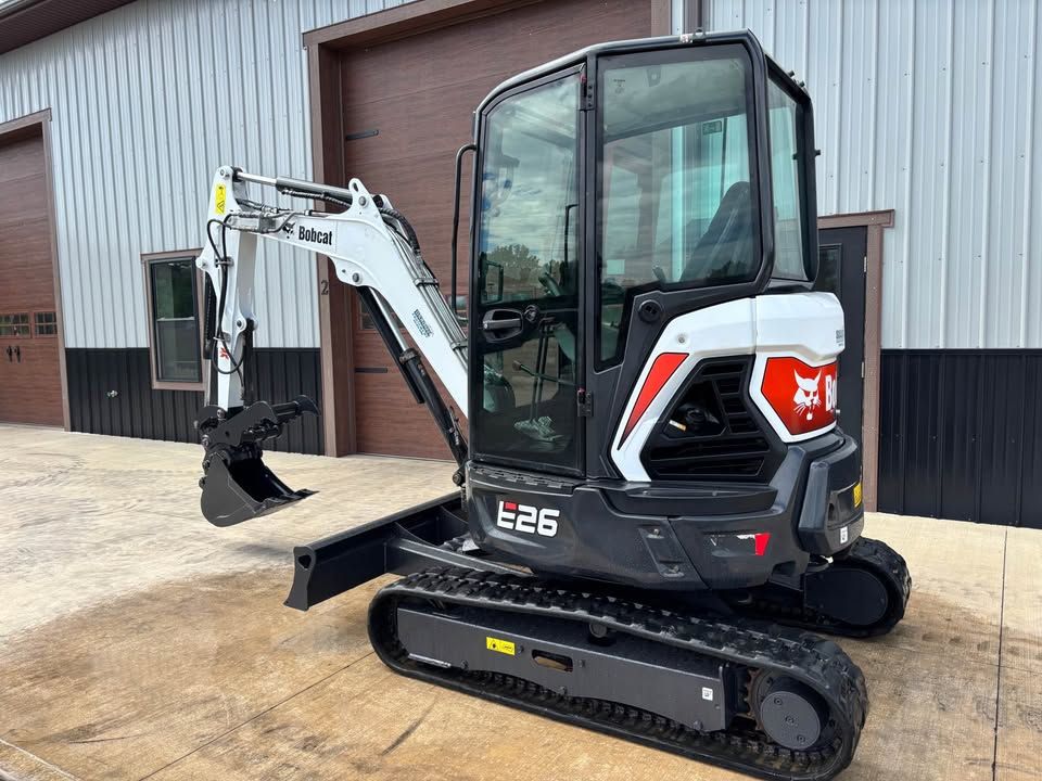 2020 bobcat e26 excavator