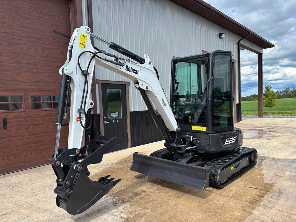 2020 bobcat e26 excavator