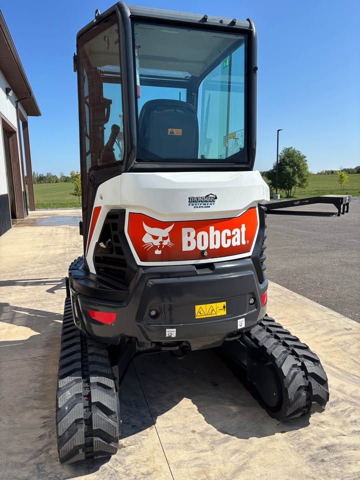 2022 bobcat e26 excavator