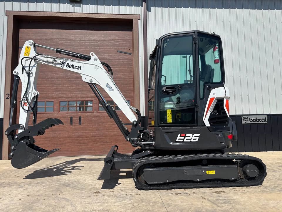 2022 bobcat e26 excavator